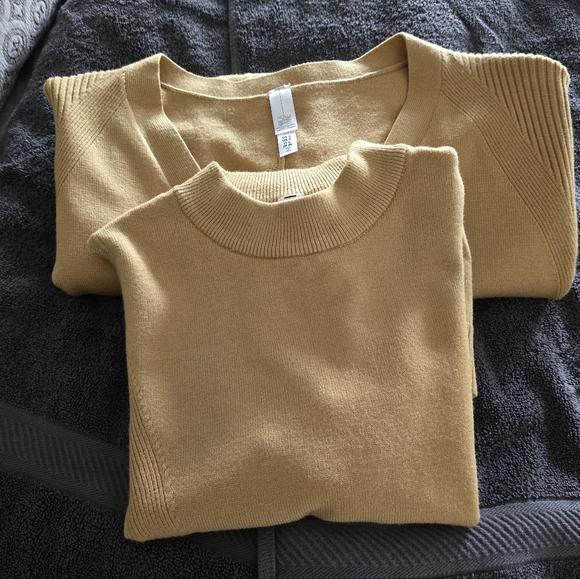 Marla Wynne Knit Top Size M - Picture 3 of 10